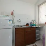 Cosy Studio-apartment Near The Sea דירה *