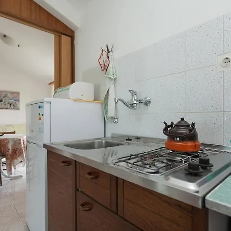 Cosy Studio-apartment Near The Sea Apartment Banjole