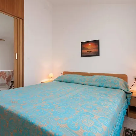 Apartmán Cosy Studio-apartment Near The Sea Banjole