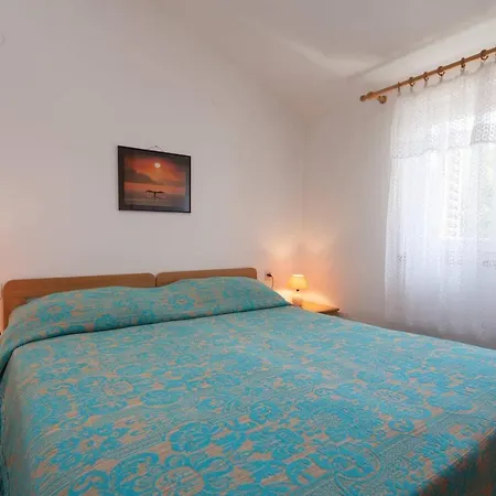 Cosy Studio-apartment Near The Sea Banjole