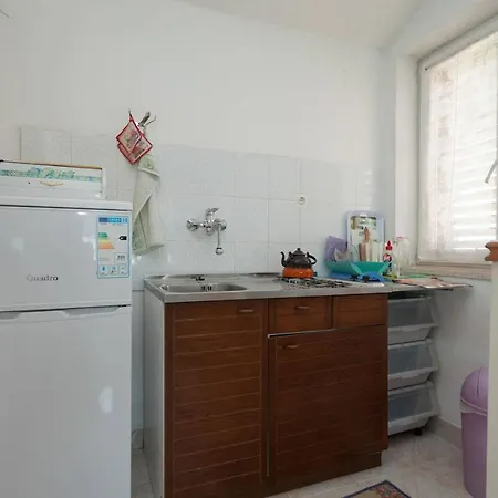 Cosy Studio-apartment Near The Sea Διαμέρισμα *
