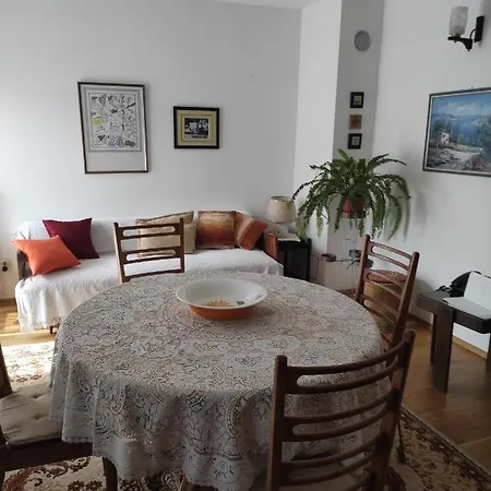 Cosy Studio-apartment Near The Sea